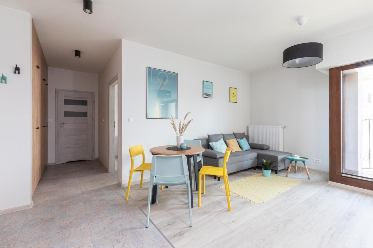 Superapart Sierakowskiego 4 Apartment Warsaw Luaran gambar
