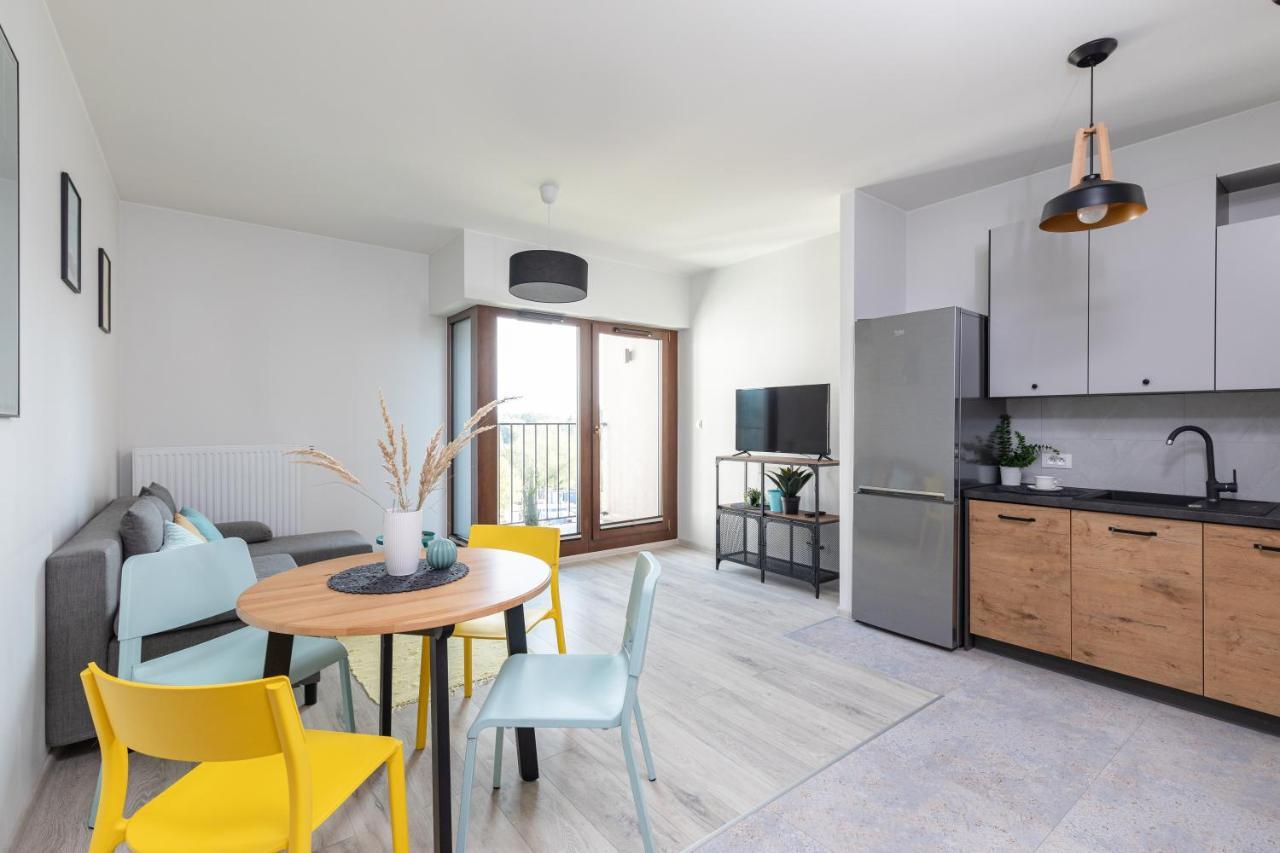 Superapart Sierakowskiego 4 Apartment Warsaw Luaran gambar