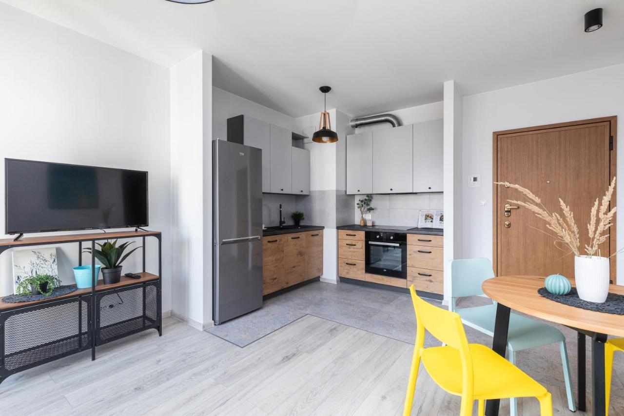 Superapart Sierakowskiego 4 Apartment Warsaw Luaran gambar